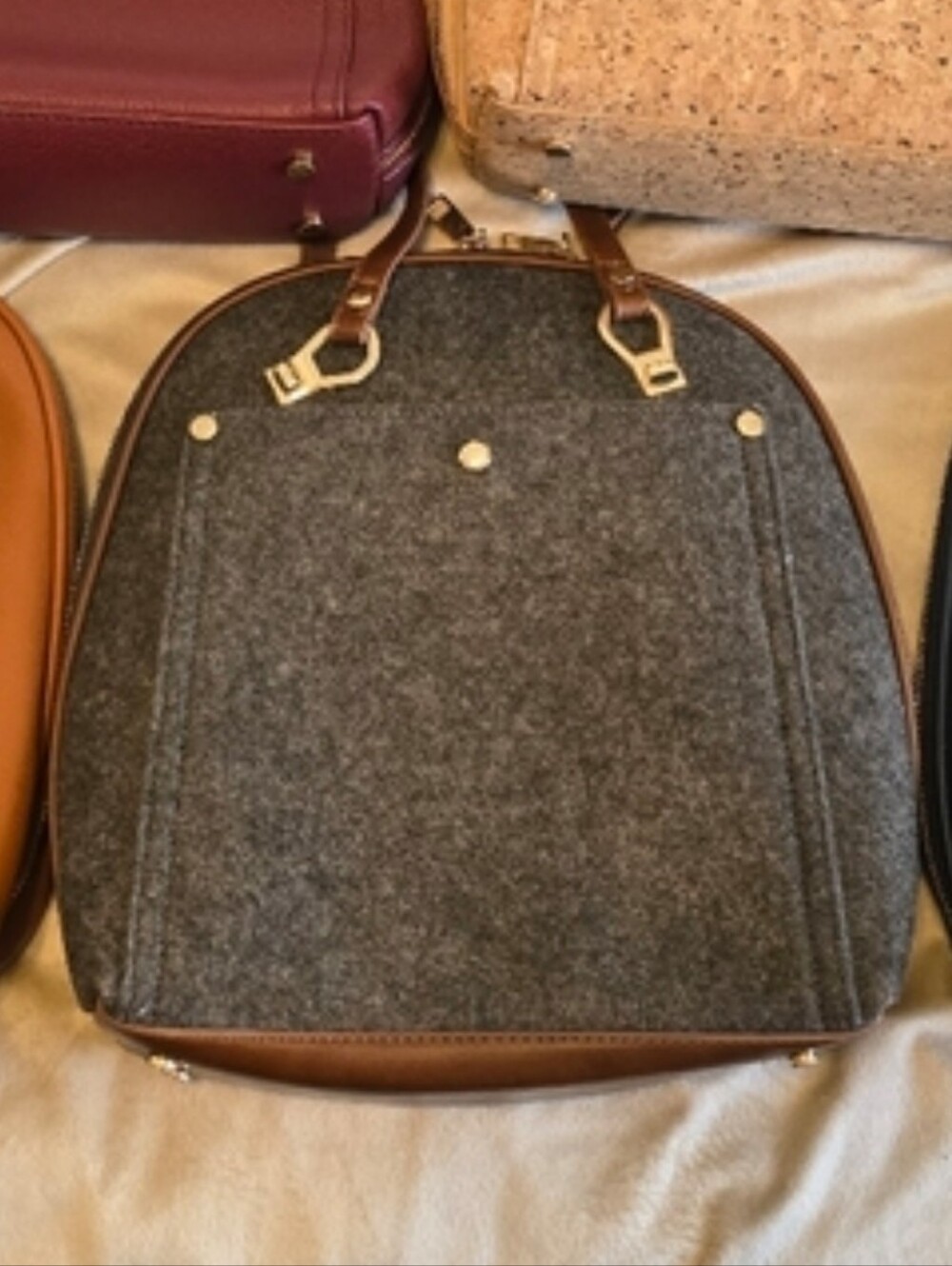Miztique Daisy Convertible Purse Backpack - Picture 2 of 5